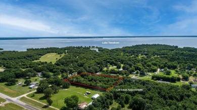 Lake Home For Sale in Wills Point, Texas