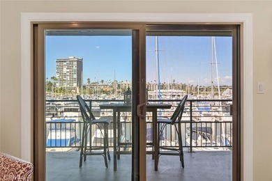 Experience truly exceptional coastal living in this gorgeous - photo 2