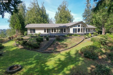 Lake Home For Sale in Lakeside, Oregon