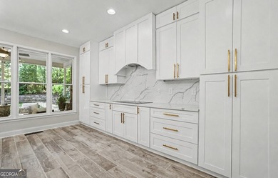 PRIVATE BACKYARD RESORT | EXTENSIVELY RENOVATED | THREE FINISHED - photo 12