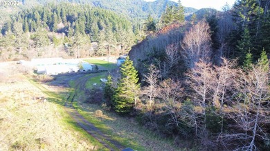 Two prime parcels of land totaling 33.58 acres, offering a - photo 18