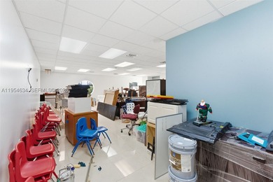 Premier Medical Office / Healthcare Facility opportunity in the - photo 14
