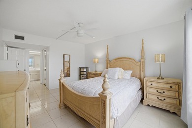 2nd Floor Condo with Breathtaking Lake & Golf Views Experience - photo 14