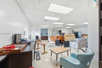 Premier Medical Office / Healthcare Facility opportunity in the - photo 16