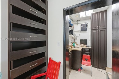 Premier Medical Office / Healthcare Facility opportunity in the - photo 17