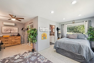 Enjoy wide-open country living with this versatile barndominium - photo 8