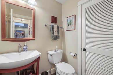 Gorgeous and comfortable, this 5 bedroom ensuite home is just - photo 19