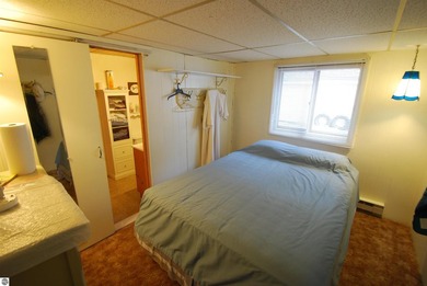 Your Northern Getaway Has Arrived - 3 Bed Cottage Near Lake St - photo 19