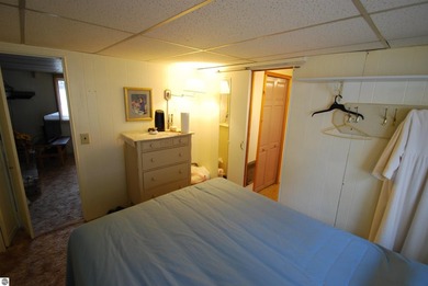 Your Northern Getaway Has Arrived - 3 Bed Cottage Near Lake St - photo 20