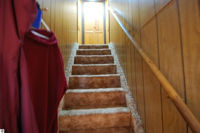 Your Northern Getaway Has Arrived - 3 Bed Cottage Near Lake St - photo 22