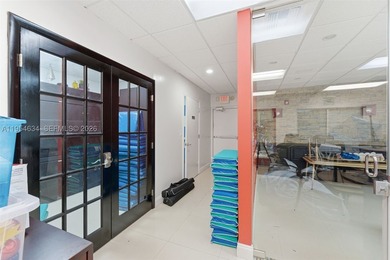Premier Medical Office / Healthcare Facility opportunity in the - photo 27
