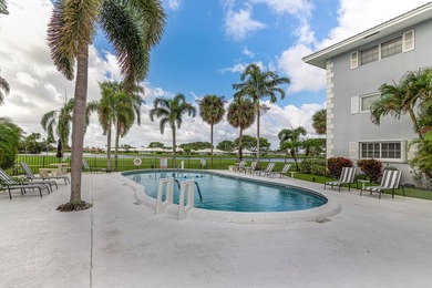 2nd Floor Condo with Breathtaking Lake & Golf Views Experience - photo 27