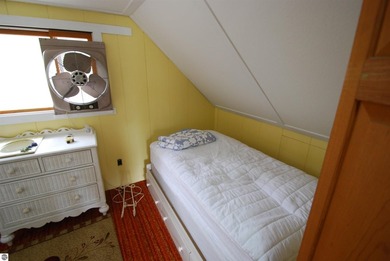 Your Northern Getaway Has Arrived - 3 Bed Cottage Near Lake St - photo 28