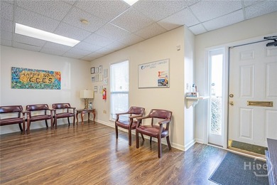 Unit 11 is a desirable first floor unit office condominium - photo 4