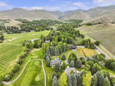 Gorgeous and comfortable, this 5 bedroom ensuite home is just - photo 34
