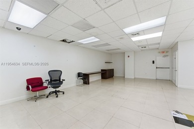 Premier Medical Office / Healthcare Facility opportunity in the - photo 37