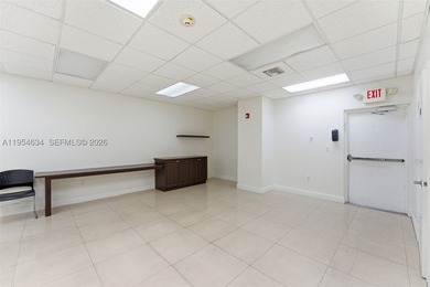 Premier Medical Office / Healthcare Facility opportunity in the - photo 39