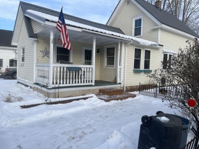 Kennebec River Home For Sale in Gardiner Maine