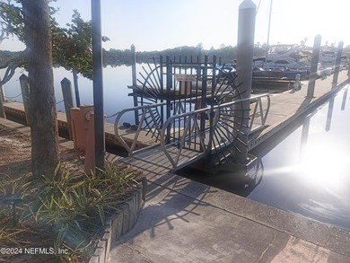 WATERFRONT! NAVIGABLE WATERWAY! Lease/Option available! Possible - photo 48