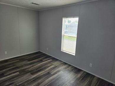 Additional listing photo 4