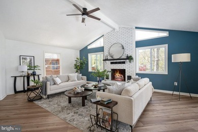 Welcome to your lakefront dream home in the highly sought-after - photo 17