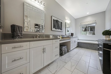 Welcome to an exceptional expression of desert resort living in - photo 22