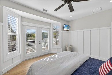 Water Wings cottage is waterfront, two-stories with Master on - photo 22