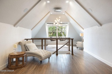 SPECTACULAR RIVERFRONT PRIVATE RESORT LIVING Welcome to an - photo 12
