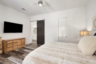 NO HOA - Built to Last - Walk to the Beach - Furnished & Rental - photo 16