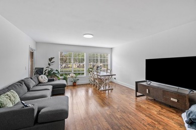 Beautifully renovated 2-bedroom, 2-bath end-unit condo in the - photo 5