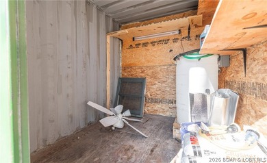 46.53 surveyed acres in the Gravois Mills / Versailles area - photo 35