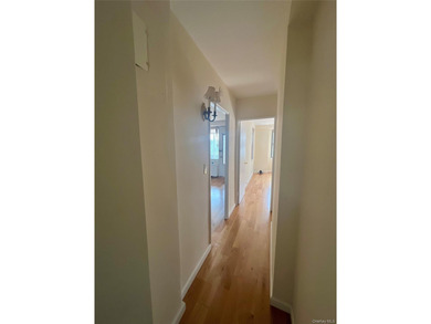 Welcome to Windsor North Co-ops on the Hudson! This spacious and