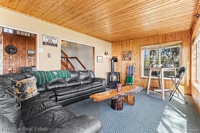 Great price improvement; Best buy and location on the lake! Rare - photo 11