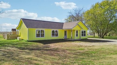 This beautiful, nearly new home offers the perfect blend of - photo 3