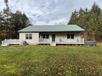 (private lake, pond, creek) Home For Sale in South New Berlin New York