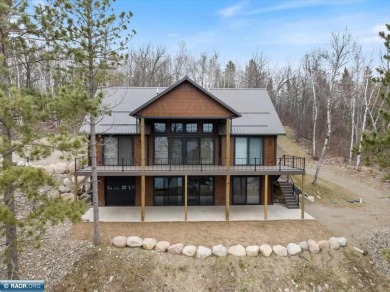 Fall Lake Home For Sale in Ely Minnesota