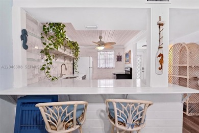 Beautiful first-floor 1-bedroom, 1.5 bath condo in the active - photo 4