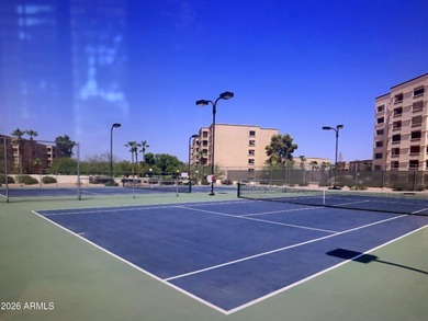 Scottsdale Shadows delivers true resort living with 3 pools