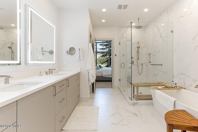 24 McCoy Creek is the epitome of Arrowhead living: sophisticated - photo 17