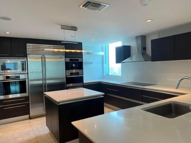 Remodeled corner unit, full of upgraded finishes. Two wraparound