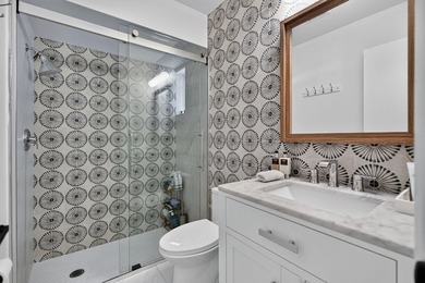Welcome to this beautifully updated 3-bedroom, 2-bathroom - photo 10