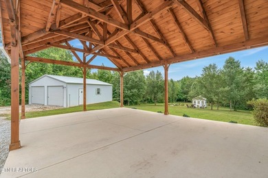 Hello to easy peaceful living in a desirable location with 2.2 - photo 10
