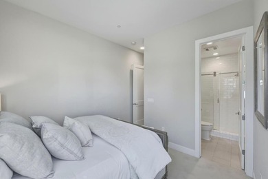 Experience elevated contemporary living in this stunning Victory - photo 19
