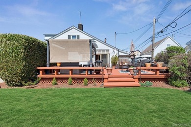 Welcome to 28 Fane Court: A Special Brooklyn Home Tucked away in - photo 19