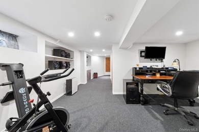 Welcome to 28 Fane Court: A Special Brooklyn Home Tucked away in - photo 24