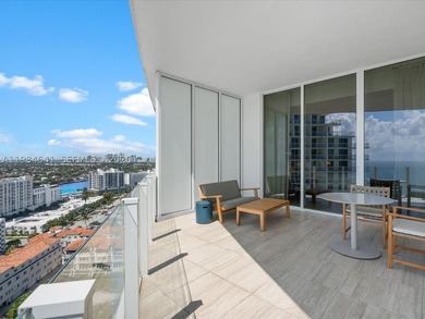 A refined coastal residence within the prestigious Four Seasons - photo 16