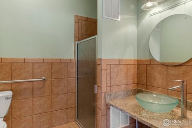 A rare opportunity to own a FULLY LEASED, versatile 6-unit - photo 23