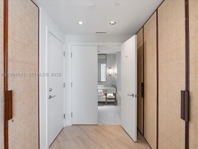 A refined coastal residence within the prestigious Four Seasons - photo 23