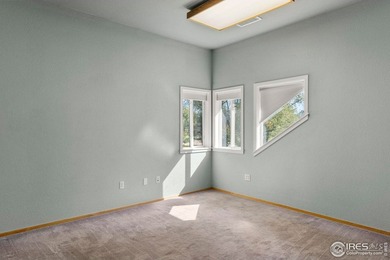 A rare opportunity to own a FULLY LEASED, versatile 6-unit - photo 26