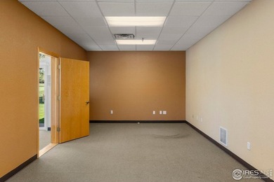 A rare opportunity to own a FULLY LEASED, versatile 6-unit - photo 28